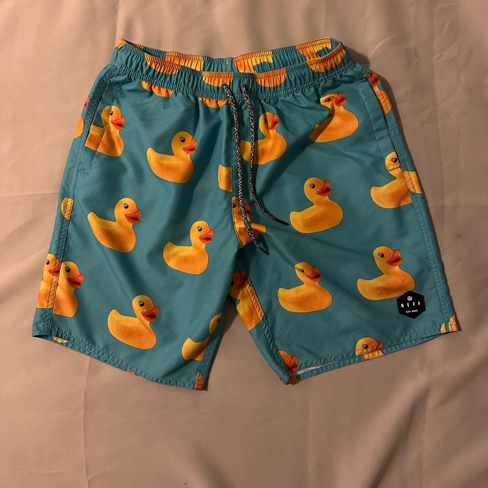 Men's Medium NEFF Ducky Glacier Volley Shorts